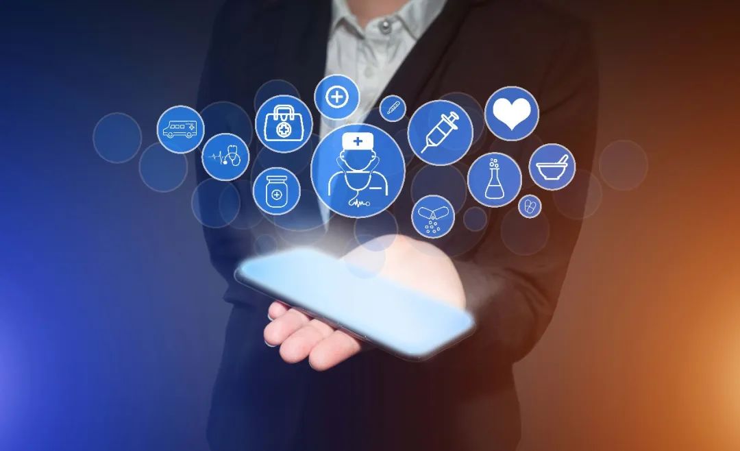 “互聯(lián)網(wǎng)+”醫(yī)保新政下的處方外流 機(jī)遇、挑戰(zhàn)與應(yīng)對(duì)策略